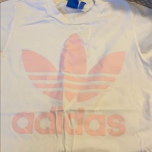 Short sleeve Adidas tee